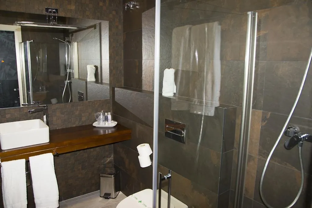 Hotel Barrio Nuevo Lebrija 2*,